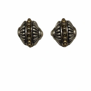 Vintage Shell Silver Earring